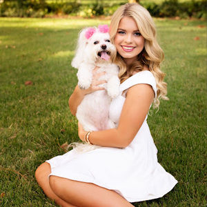 Meet your Posher, Ava